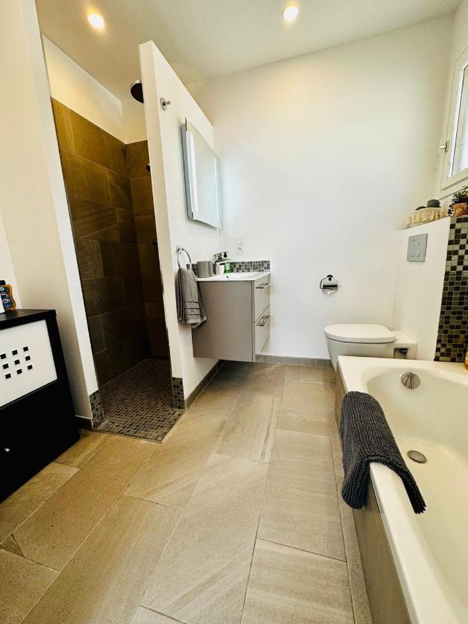 Appartement La Vaihere En Camargue, L'hibiscus Et Le Magnolia Les Saintes-Maries-de-la-Mer