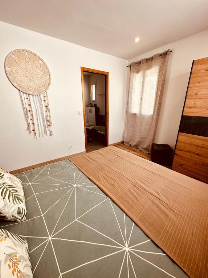 La Vaihere En Camargue, L'hibiscus Et Le Magnolia Appartement Les Saintes-Maries-de-la-Mer
